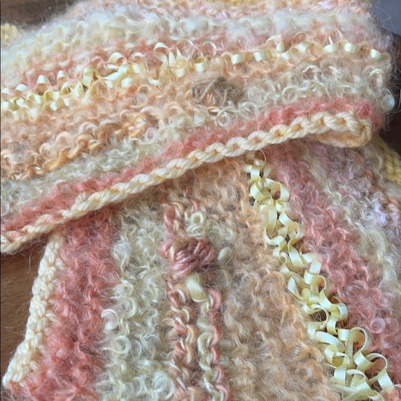 Yellow peachy tones handknit wool and ribbon scarf - Picture 4 of 4